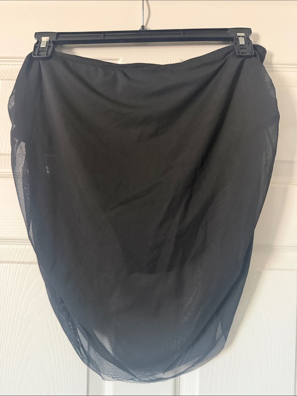 Black Women's Mesh Overlay Skirt